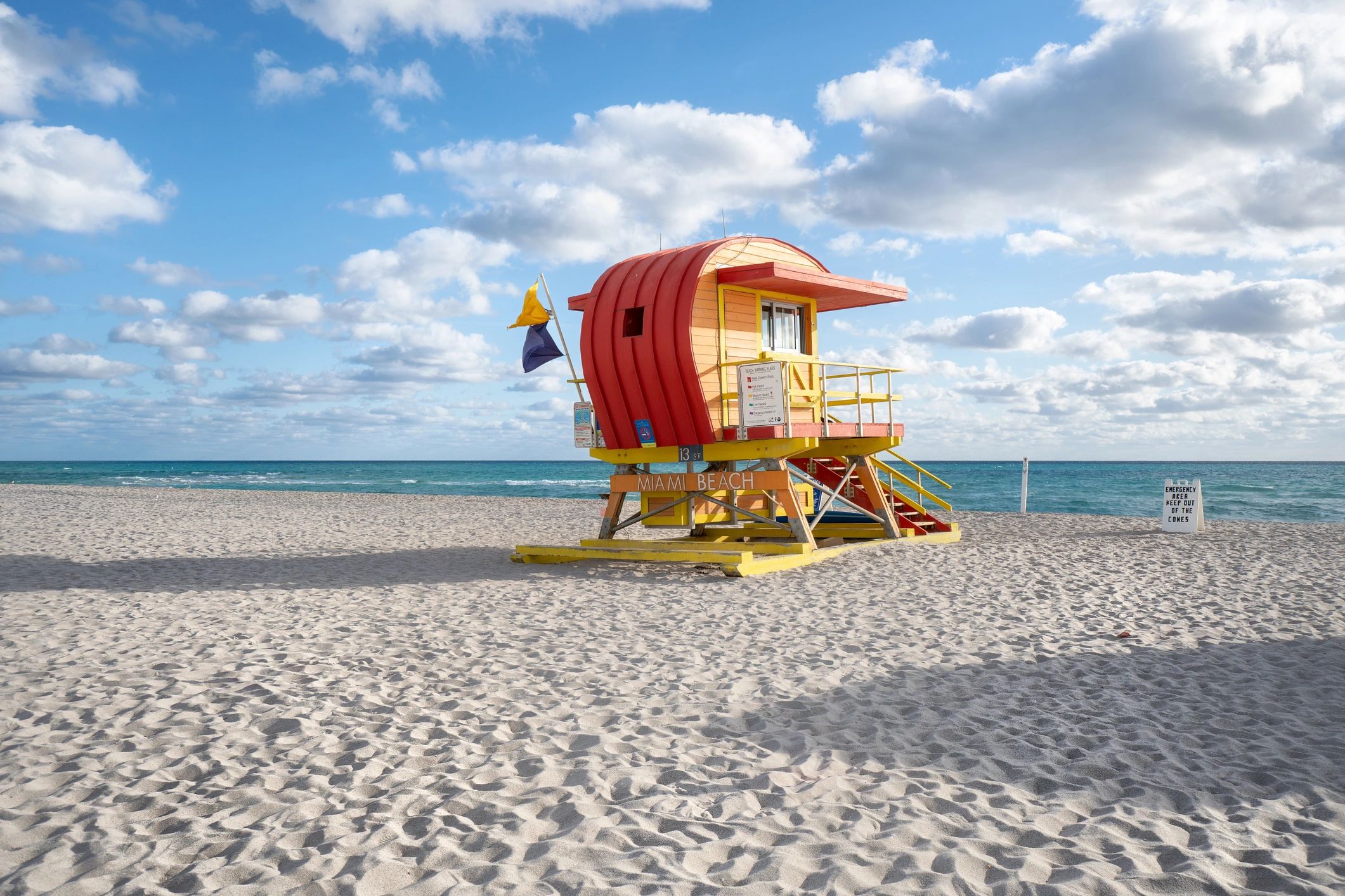 South Florida coastal setting for luxury bunker planning