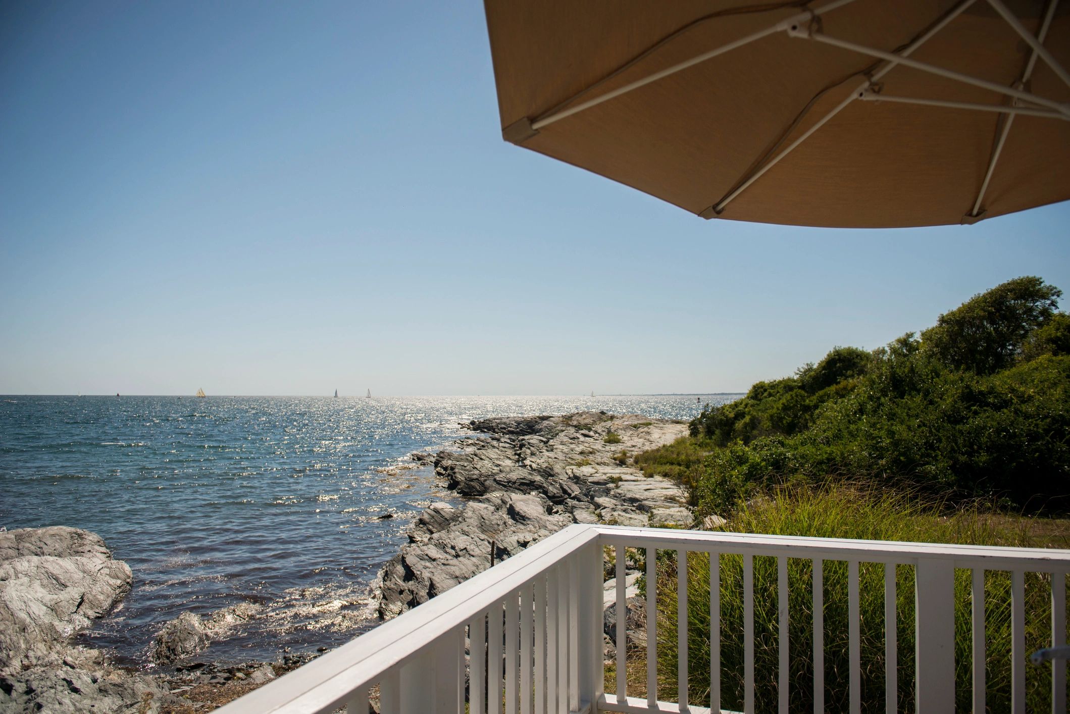 Coastal luxury estate setting in Rhode Island