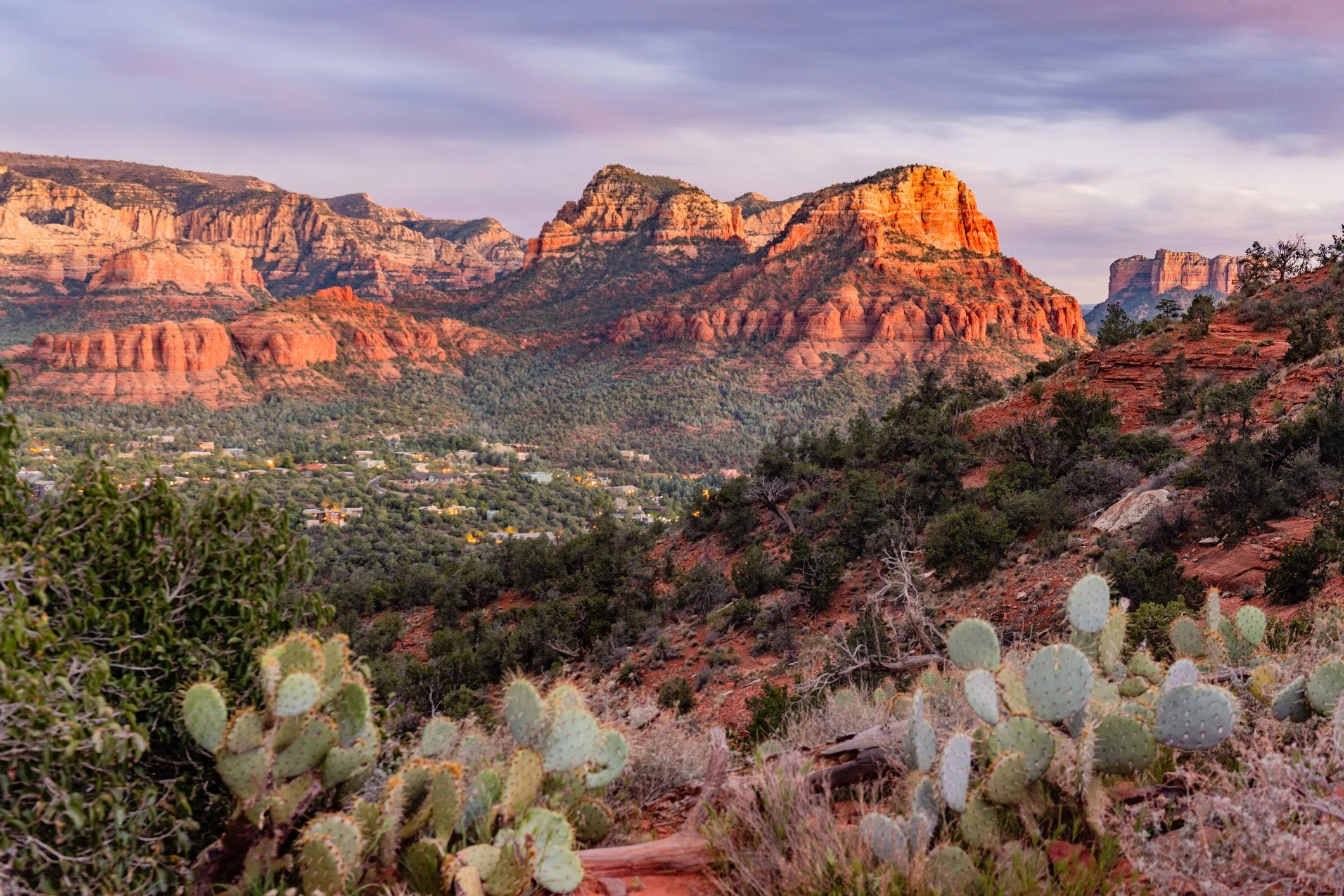 Sedona canyon landscape representing Arizona bunker siting, privacy, and desert estate planning
